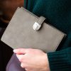 Funda A6 Ante Beige